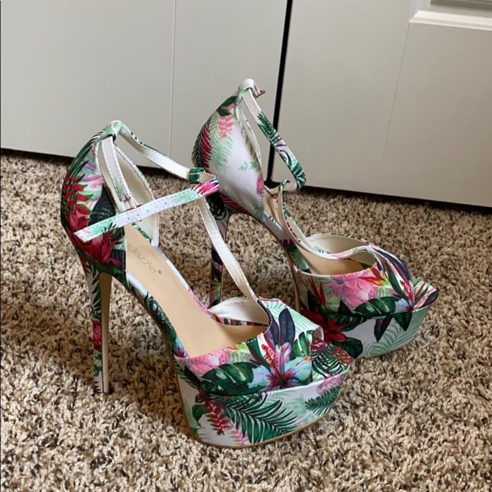 Tropical Shoe Dazzle Platform Shoes